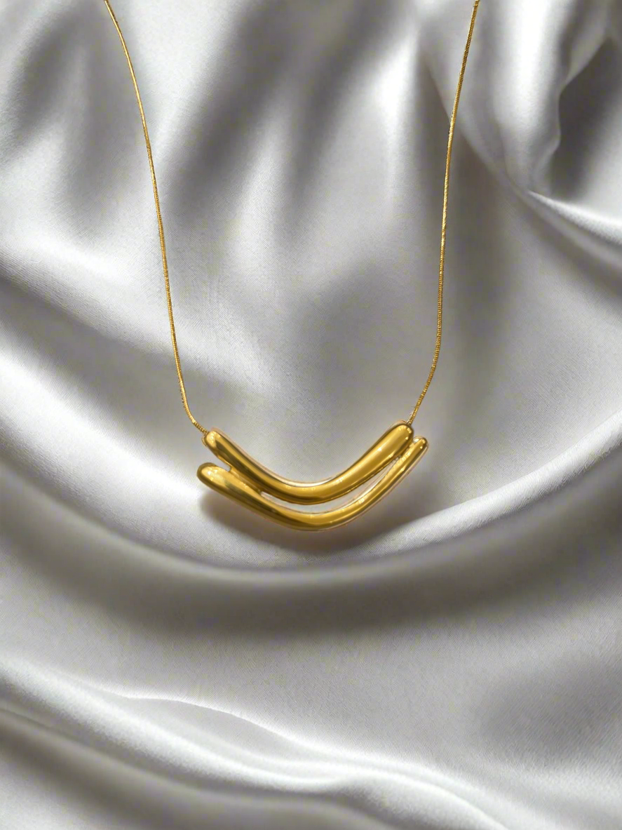 Zyra Necklace