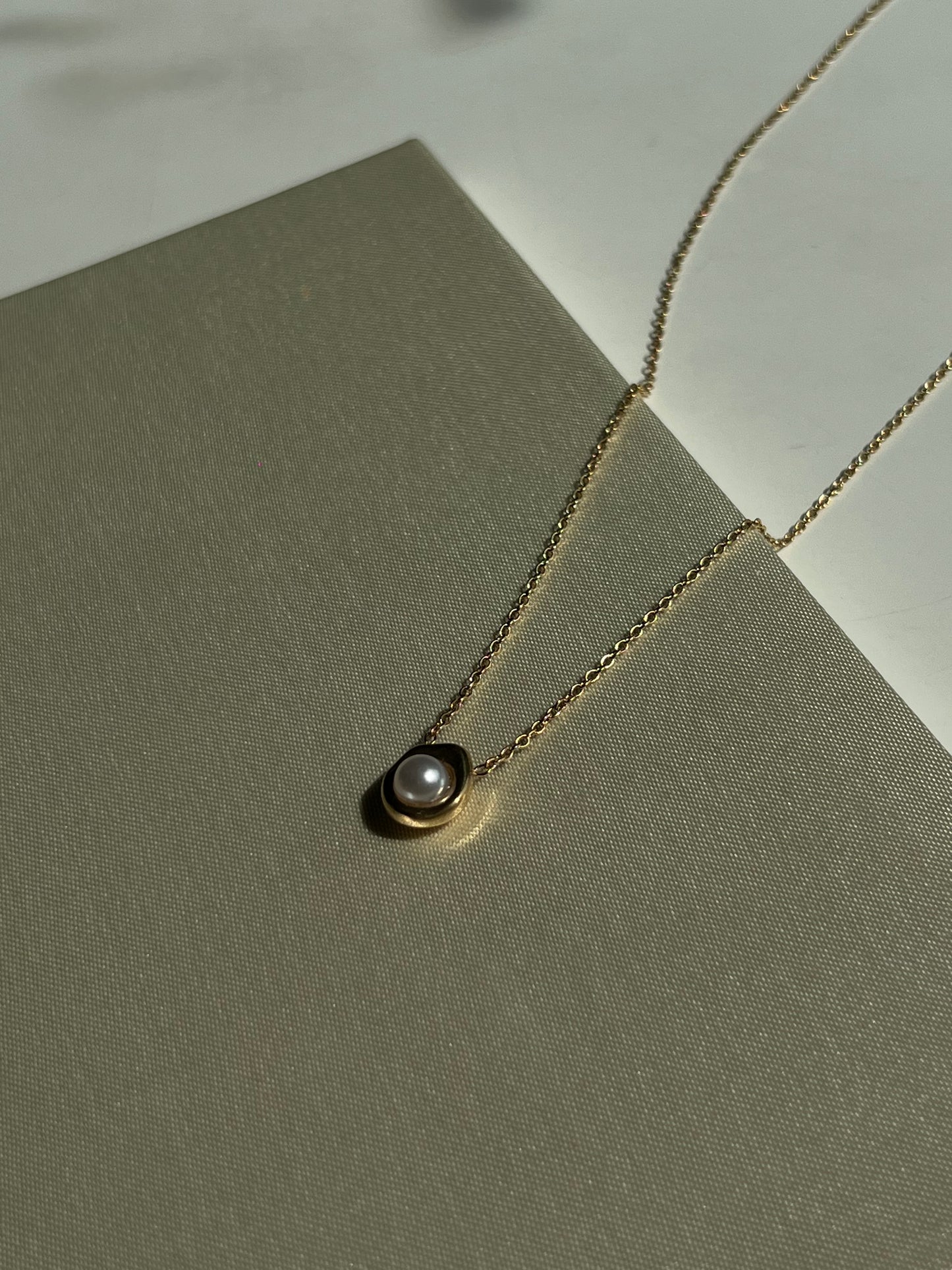 Pearla Necklace
