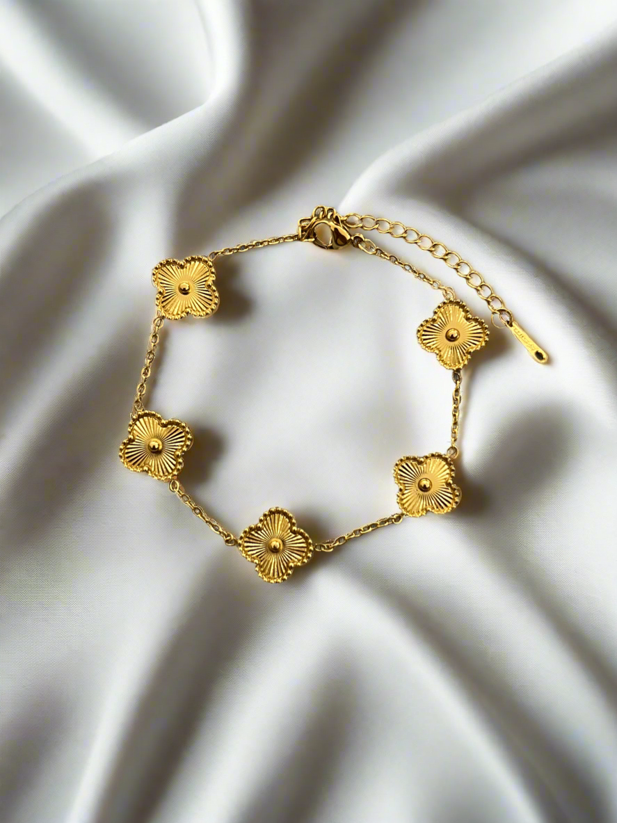 Bloom bracelet