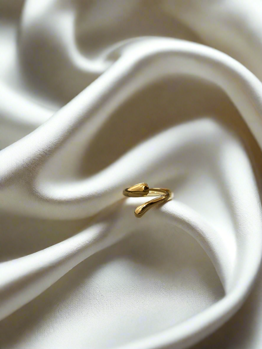 Alana Ring (adjustable)