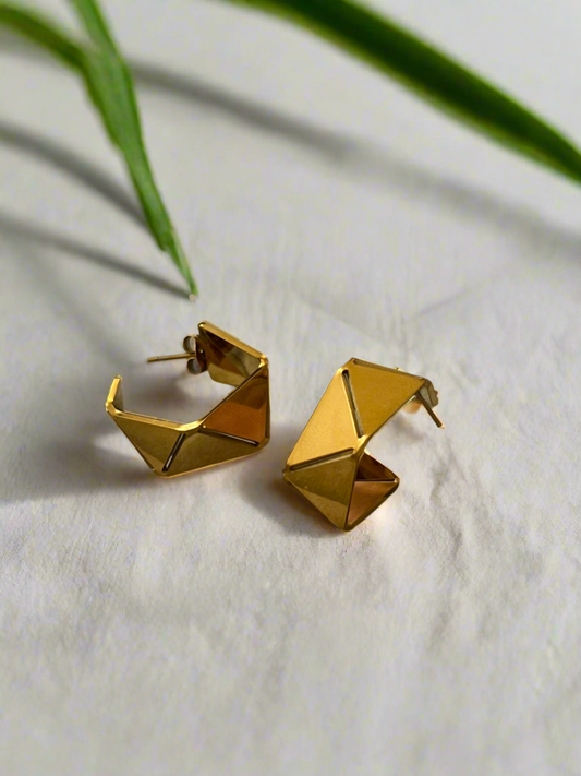 Prism hoops