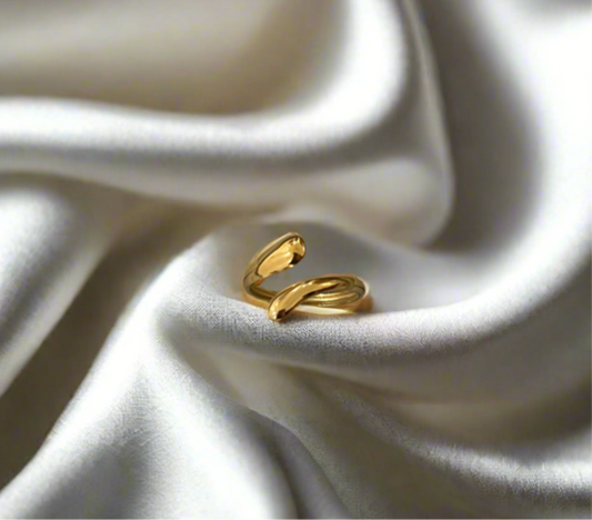 Alana Ring (adjustable)