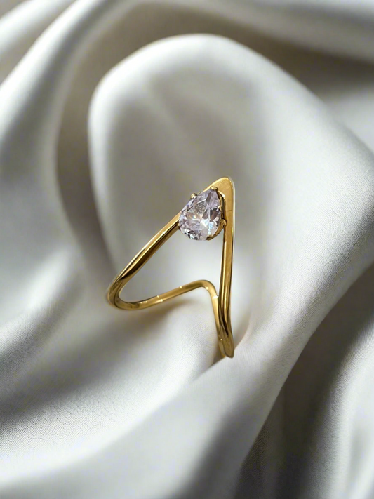 Cleo Ring