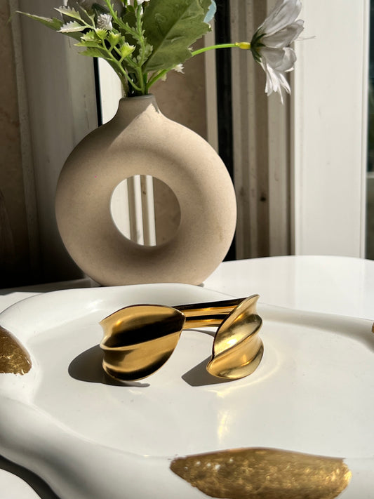 Velora Cuff