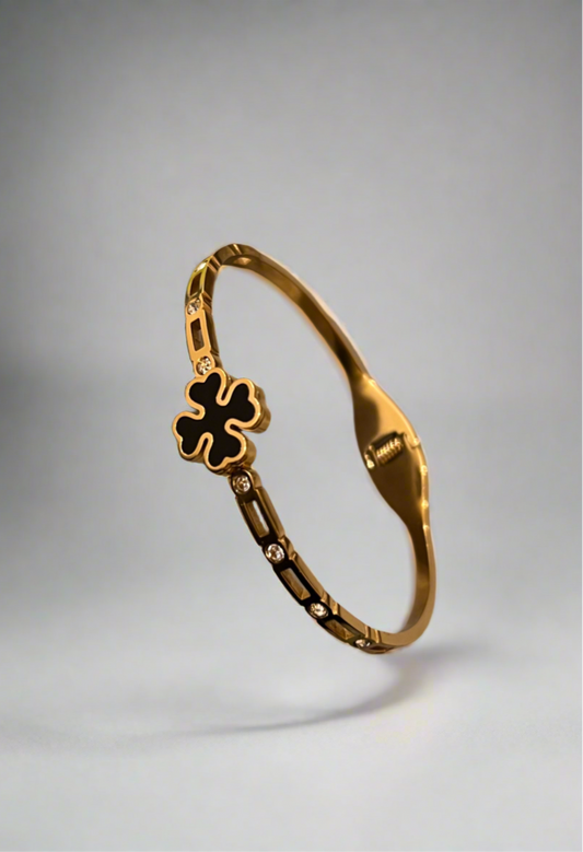 Noir Bloom Bracelet