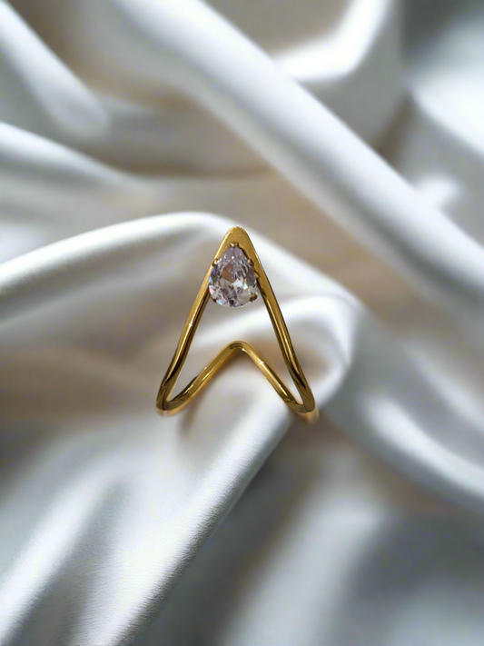 Cleo Ring