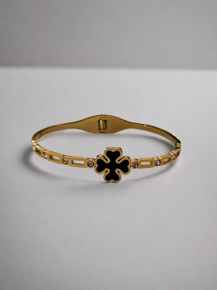 Noir Bloom Bracelet