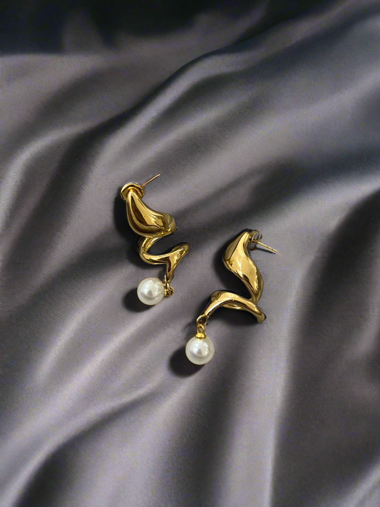 Nerina Pearl Drop