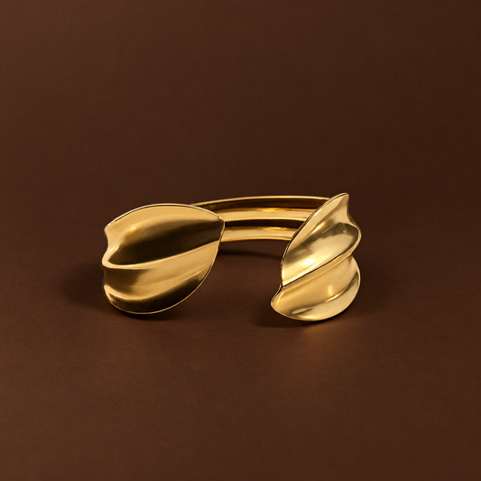Velora Cuff
