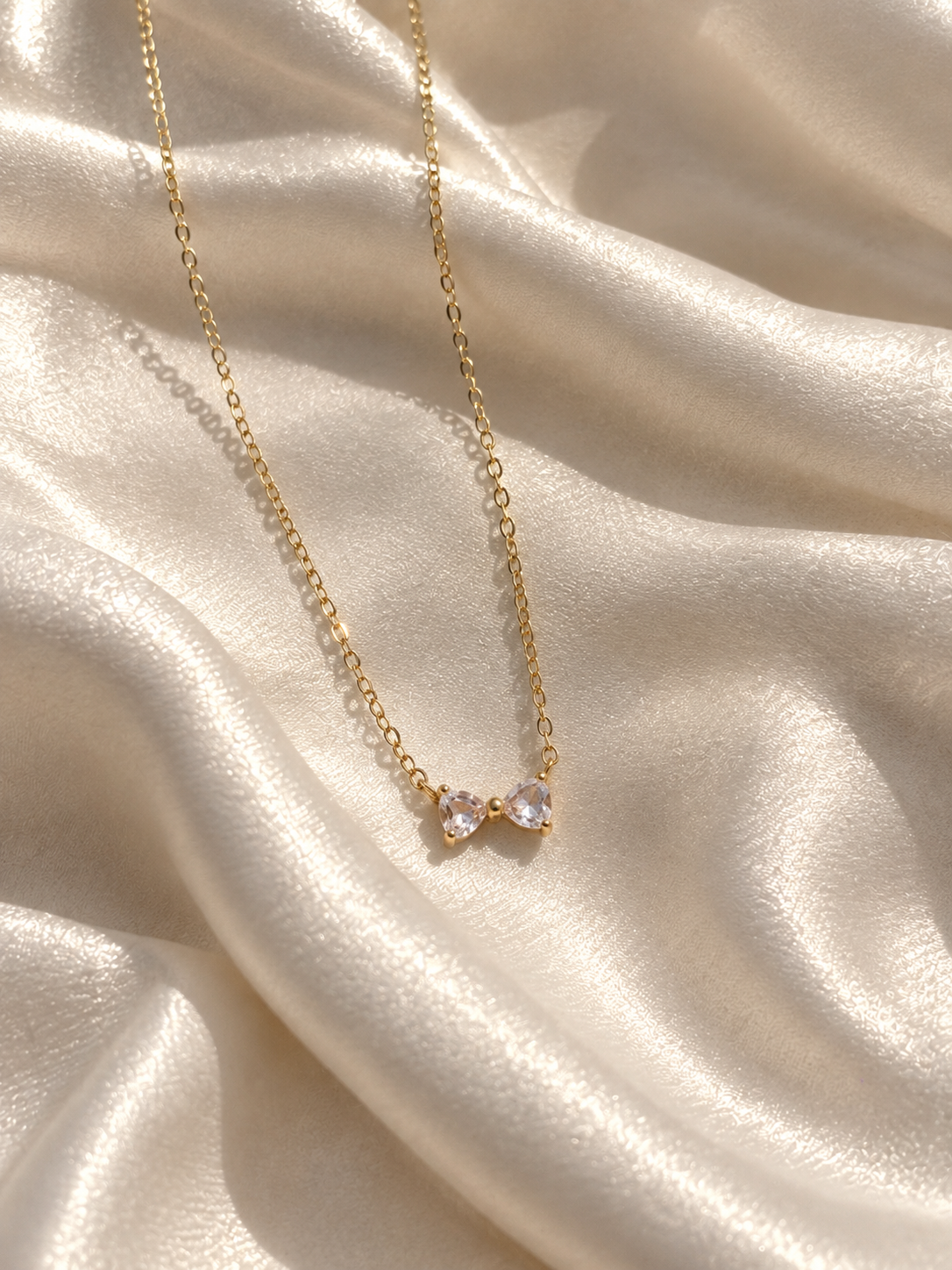 Tia Necklace