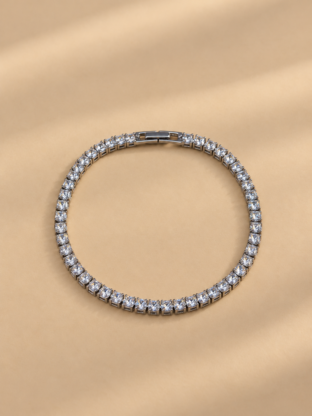 Regence - Silver (3mm square)